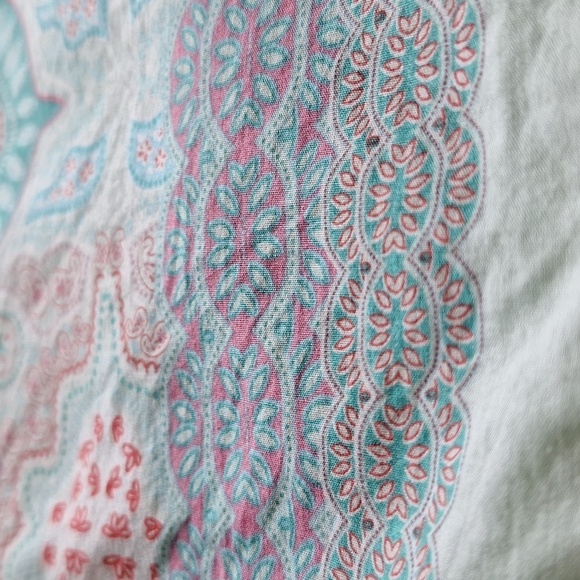 Talbots Moroccan Medallion Split Neck Tunic - Picture 9 of 14